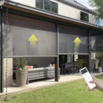 Windproof Waterproof Outdoor Breathable Pergola Zip Screen Patio Sunshade Electric Automatic Pvc Blinds Motorized Outdoor Roller Blinds